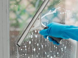 Cam Temizliği